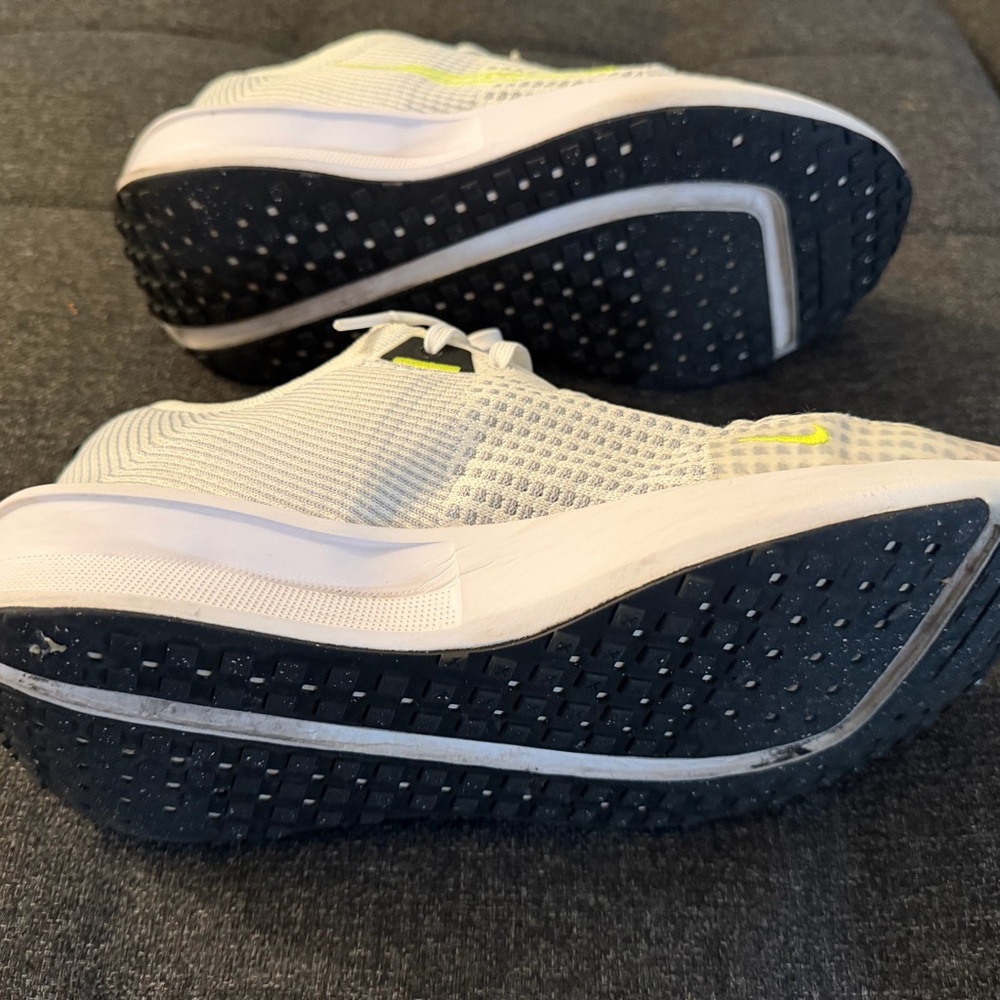 Nike White and Neon Green Athletic Shoes - Picture 5 of 6